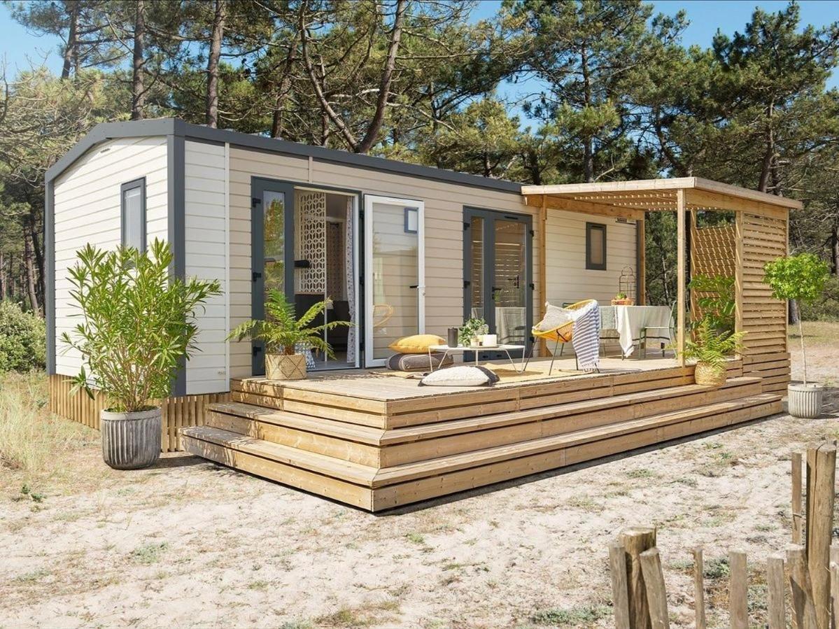 Hotel Camping Les Reflets Du Quercy Crayssac Exterior foto