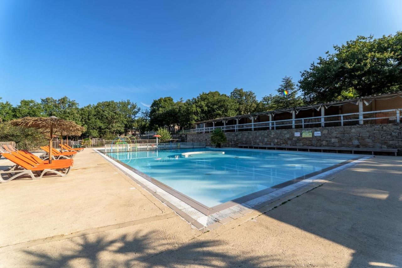 Hotel Camping Les Reflets Du Quercy Crayssac Exterior foto