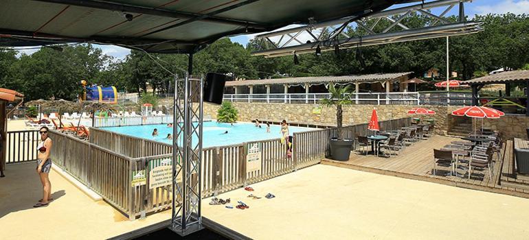 Hotel Camping Les Reflets Du Quercy Crayssac Exterior foto
