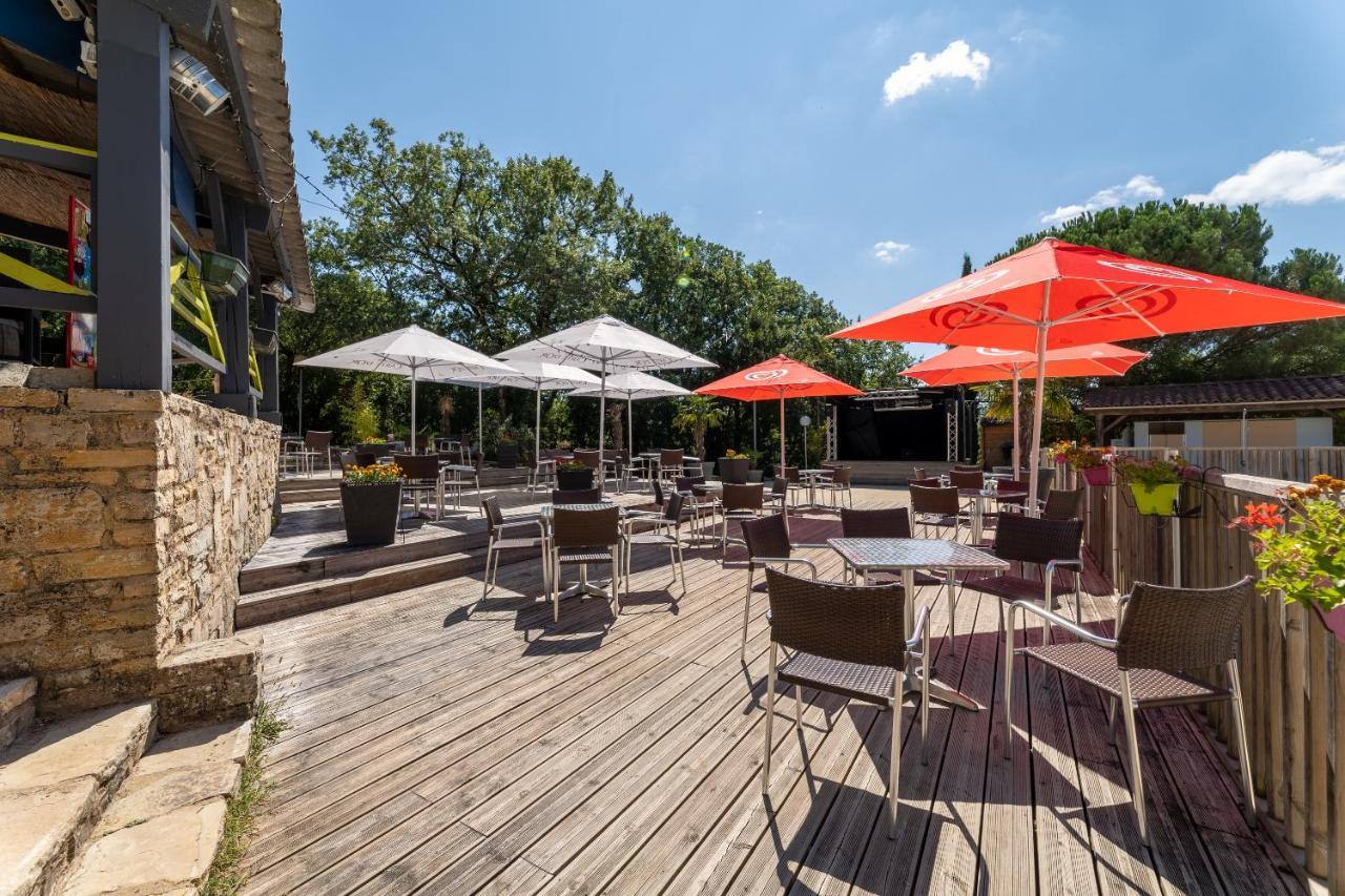 Hotel Camping Les Reflets Du Quercy Crayssac Exterior foto